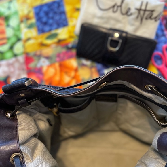 Previously loved Cole Haan drawstring bucket bag + wallet combo - Picture 7 of 14